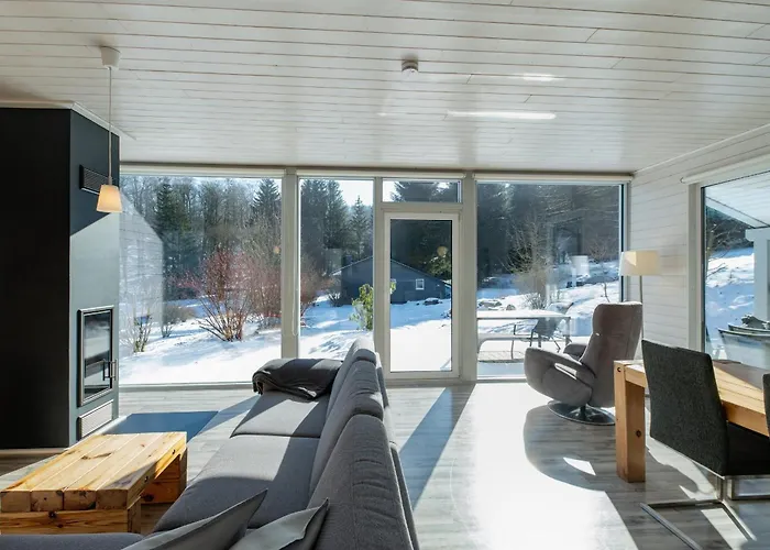 2 Bis 4 Personen F1h1 * Ruhla